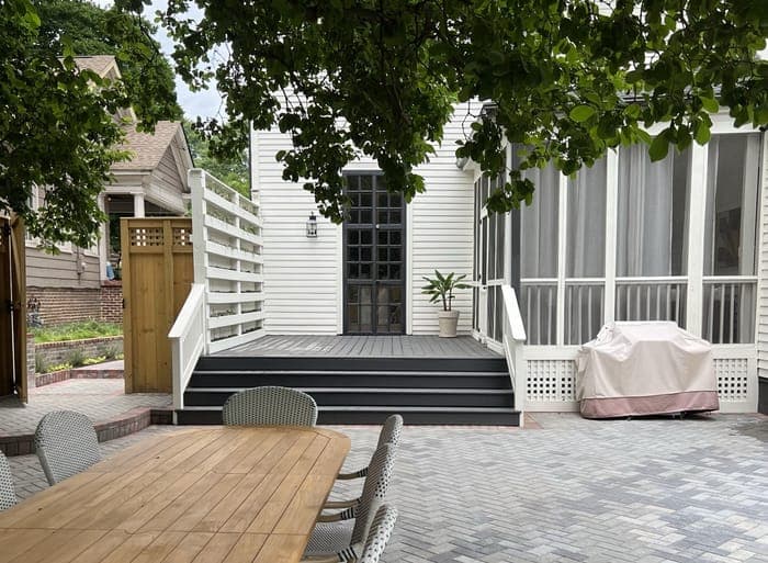 The table outside